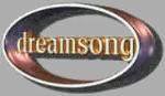 Ovales Logo mit dem Wort "dreamsong" in der Mitte, auf grauem Hintergrund.
