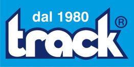 Logo azzurro con scritta "dal 1980 track" in bianco e blu.