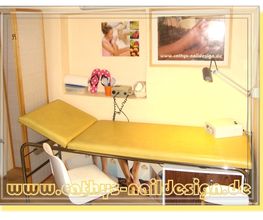 Kosmetische Fußpflege / French Pedicure