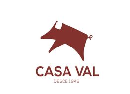 Logo de Casa Val, con una silueta marrón y texto "Casa Val, Desde 1946".