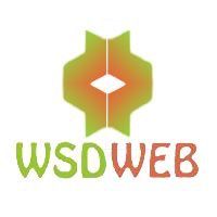 Logo con testo "WSD WEB" in verde e rosso sotto un simbolo geometrico bicolore.