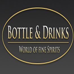 Logo mit goldenem Text: "Bottle & Drinks - World of Fine Spirits" auf grauem Hintergrund.