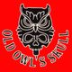 Logo con teschio di gufo e testo "Old Owl's Skull" su sfondo rosso.