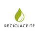 Gota verde con hoja y texto "RECICLACEITE"; logotipo.