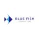 Logo mit blauem Fisch und Text: "Blue Fish Consulting".