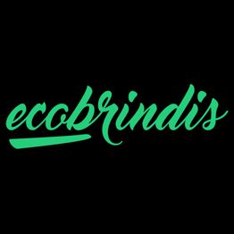 Texto verde "ecobrindis" sobre fondo negro.