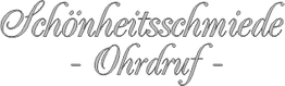 Elegante Schriftzug: "Schönheitsschmiede Ohrdruf" in geschwungenen Buchstaben.