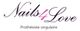 Logo "Nails4Love", texte noir avec un accent rose, mention "Prothésiste ongulaire" dessous.