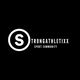 Schwarzes Logo mit weißem "S" im Kreis, Text: "STRONGATHLETIXX SPORT COMMUNITY".