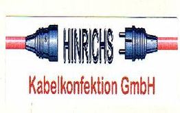 Stecker mit Kabel und Text "HINRICHS Kabelkonfektion GmbH" auf weißem Hintergrund.