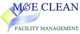 Logo von M&E Clean, Facility Management, mit abstrakten geometrischen Formen in Blau und Grün.