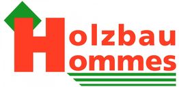 Rotes Logo mit Text "Holzbau Hommes", grüne Dachform über "H" und grüne Streifen unten.