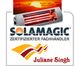 Zertifizierter Fachhändler Solamagic-Logo mit Wärmelampe und Juliane Singh Schriftzug.