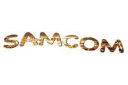 Goldener Schriftzug "SAMCOM" auf transparentem Hintergrund.