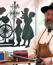 DER SCHERENSCHLEIFER