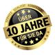 Goldenes Abzeichen mit „Über 10 Jahre für Sie da“ und Sternen, Service, Qualität, Kompetenz.