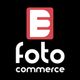 Logo con lettera "E" rossa sopra la scritta "foto commerce" bianca su sfondo nero.