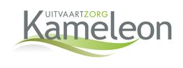 Logo van Uitvaartzorg Kameleon met groene golvende lijnen voor een rustgevende uitstraling.