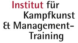 Text: "Institut für Kampfkunst & Management-Training" in schwarz und rot auf weißem Hintergrund.