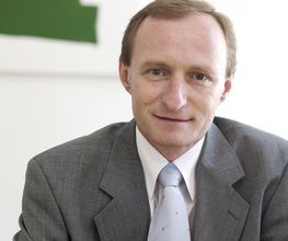 Helmut Kniesz (Gründer und Geschäftsführer)