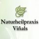 Logo der Naturheilpraxis Viñals mit Blattmotiv.