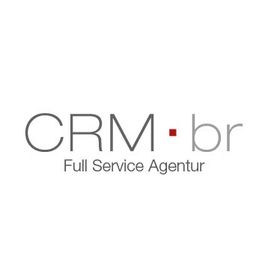 Logo der CRM.br Full Service Agentur mit minimalistischem Design und rotem Punkt.