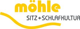 Gelbes Möhle-Logo mit Schriftzug „Sitz + Schlafkultur“ und geschwungener Linie darunter.