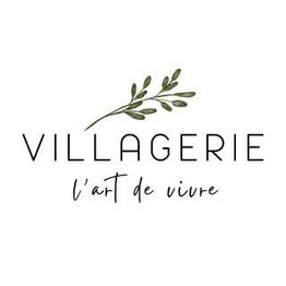 Logo mit Olivenzweig und Text: "VILLAGERIE l'art de vivre" auf weißem Hintergrund.