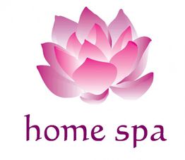 Pinke Lotusblüte über dem Schriftzug „home spa“ in lila.