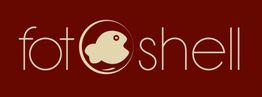 Logo mit der Aufschrift "fotoshell" in Rot und Beige, mit stilisiertem Fisch im "O".