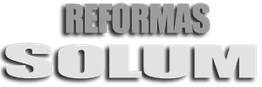 Texto gris: “REFORMAS SOLUM” en un fondo blanco.