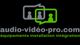 Logo audio-vidéo-pro.com avec icônes de discussion grises et vertes, texte en vert et gris.