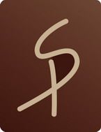 Stilisiertes "SP"-Logo auf braunem Hintergrund.