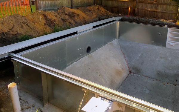 Einbau eines Stahlwandpools