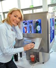 Cocktailautomat THE QUBE gewinnt \"taste09\"