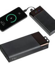 Smartphone und Powerbank verbunden, Akku wird geladen, Anzeige bei 72%.
