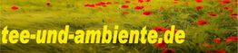 Text "tee-und-ambiente.de" vor einem Feld mit grünen Gräsern und roten Mohnblumen.