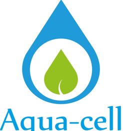 Aqua-cell Logo: Blauer Tropfen mit grünem Blatt in der Mitte und Schriftzug "Aqua-cell" darunter.