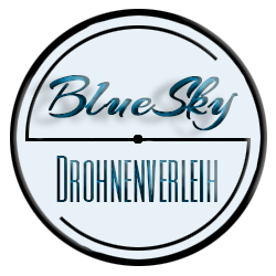 Logo mit der Aufschrift "Blue Sky Drohnenverleih" in einem kreisförmigen Design.