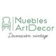 Logo de "Muebles ArtDecor", texto verde y negro con sillón, estilo decoración vintage.