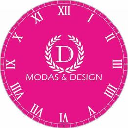 Relógio rosa com números romanos brancos e texto centralizado "D Modas & Design".