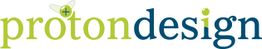 Logo mit Text "protondesign" in grün und blau, mit kleinem Pluszeichen und Flügelmotiv.