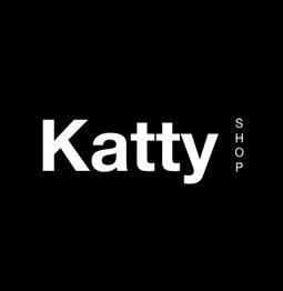 Texto "Katty Shop" en blanco sobre fondo negro.