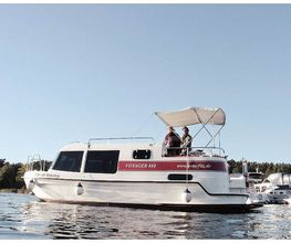Voyager860 in Charter