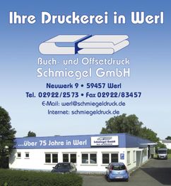 Außenansicht der Druckerei Schmiegel GmbH in Werl mit Kontaktinformationen und Logo oben.