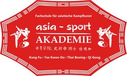 Logo der Asia-Sport Akademie: Fachschule für asiatische Kampfkünste, rot-weiße Gestaltung.