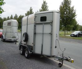 UN-LX 19 Ifor Williams HB 401 R 1,4t