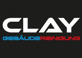 Text: "CLAY GEBÄUDEREINIGUNG" in weiß, blau und rot vor schwarzem Hintergrund.
