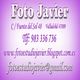Texto del negocio "Foto Javier", dirección y contacto en fondo morado.