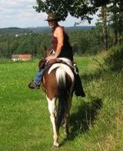 Stormy Horse Ranch Logo